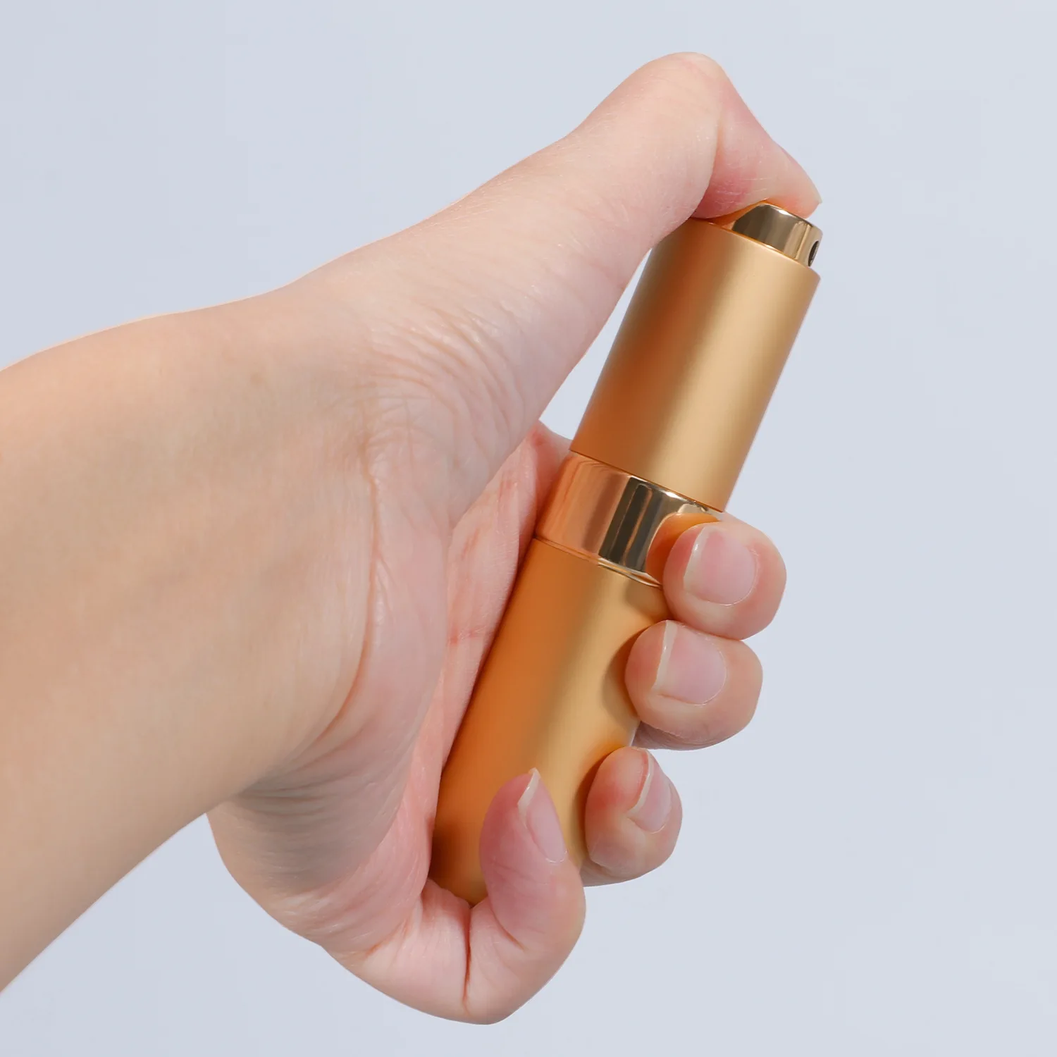 8ml Metal aluminum refillable  - Oud Perfume Spray recension och pris