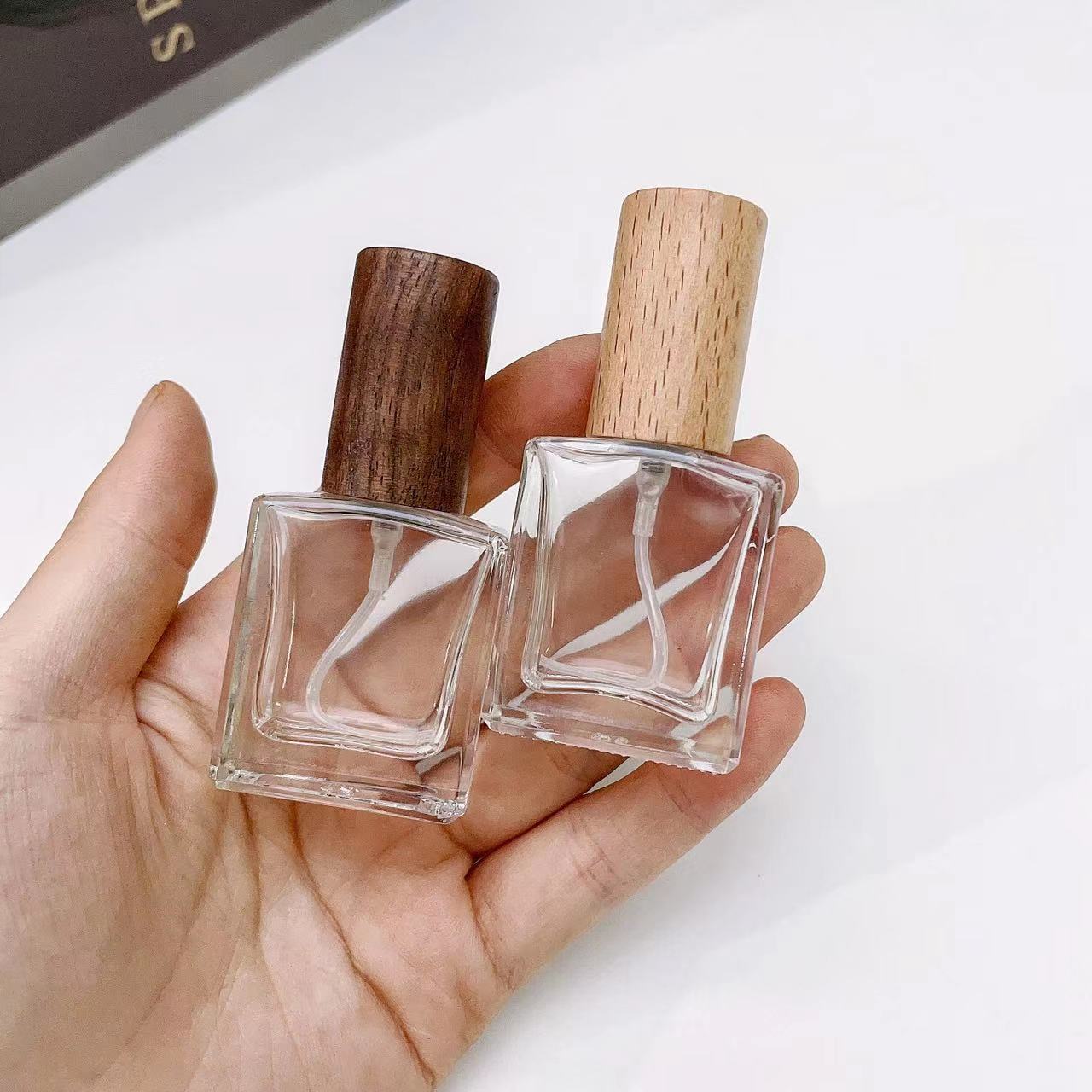 10ml Transparent Thick Glass P - Oud Perfume Spray recension och pris